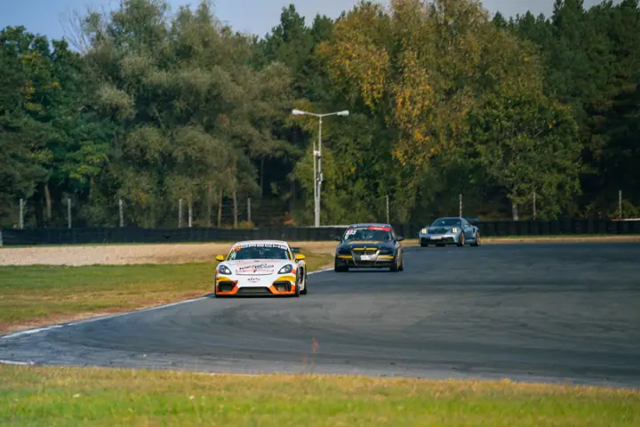 Zdjęcie ze spotkania z motorsportem, 7 października 2026 - kadr 20