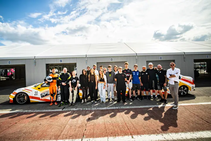 Zdjęcie ze spotkania z motorsportem, 26 sierpnia 2026 - kadr 4