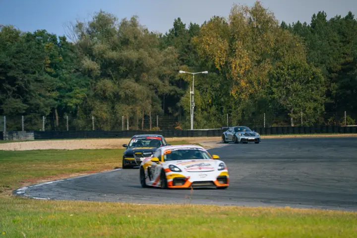 Zdjęcie ze spotkania z motorsportem, 7 października 2026 - kadr 22